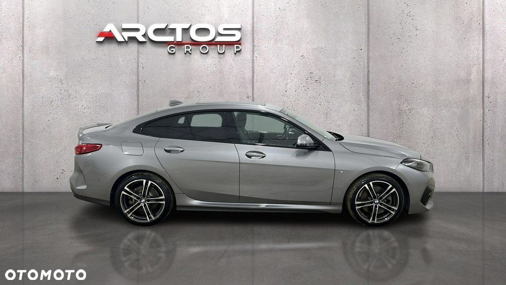 BMW Seria 2 220i M Sport - 6