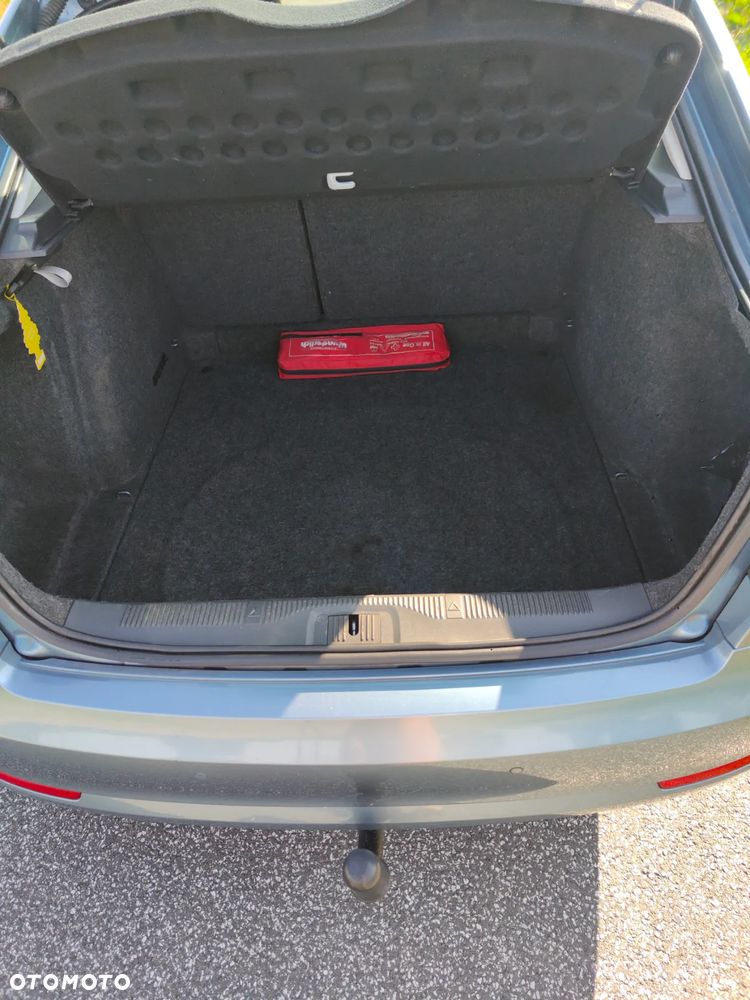 Skoda Octavia 1.6 Ambition - 15