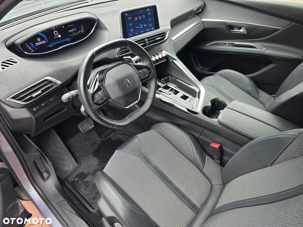 Peugeot 5008 1.2 PureTech mHEV Allure Pack S&S e-DCS6 - 13