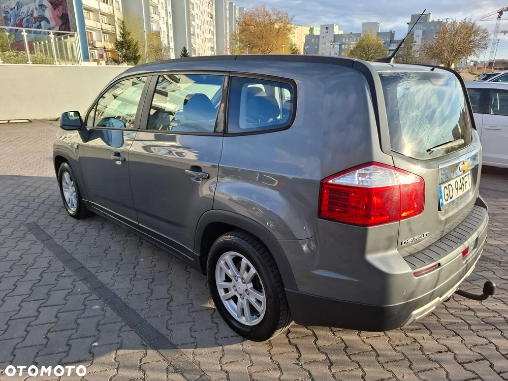Chevrolet Orlando 2011 photo 4