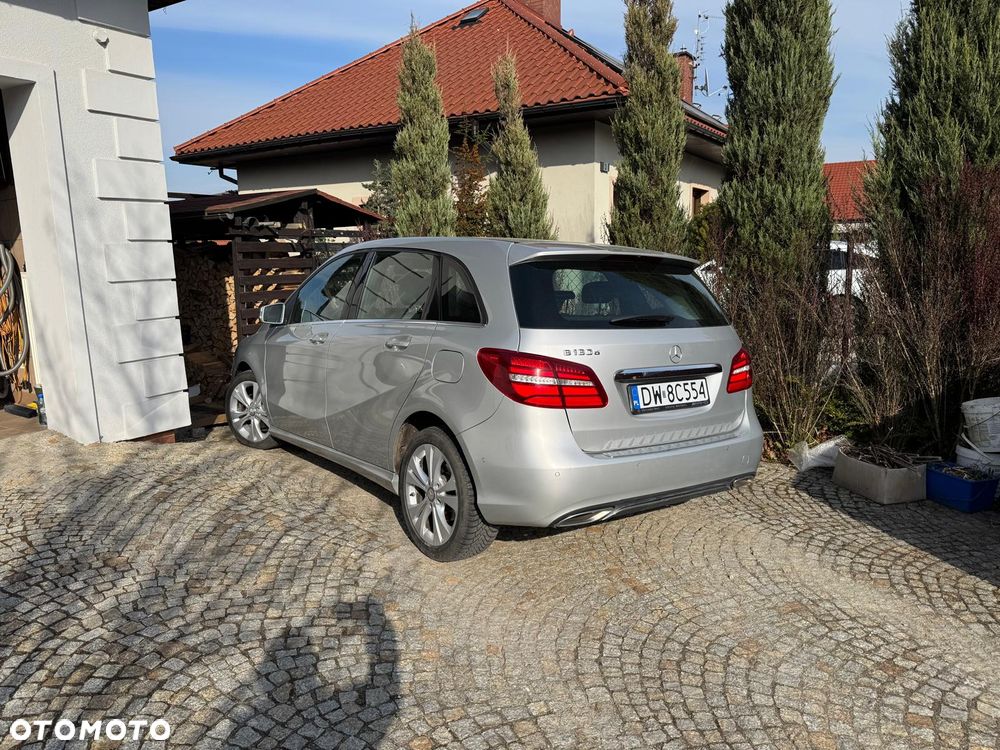 Mercedes-Benz Klasa B 180 (CDI) d 7G-DCT Urban - 20