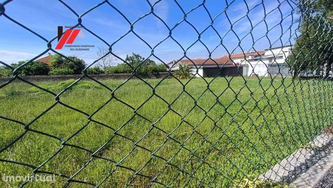 Casa antiga com 2 pisos para recuperar+Terreno - Grande imagem: 4/7