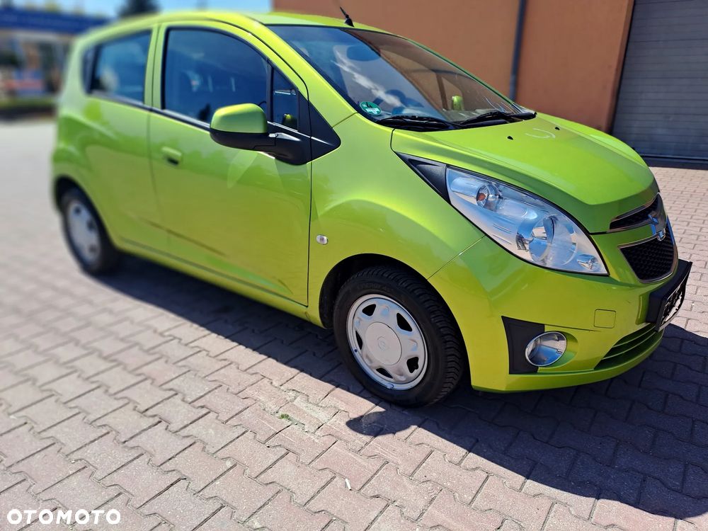 Chevrolet Spark 1.0 LS+ - 29