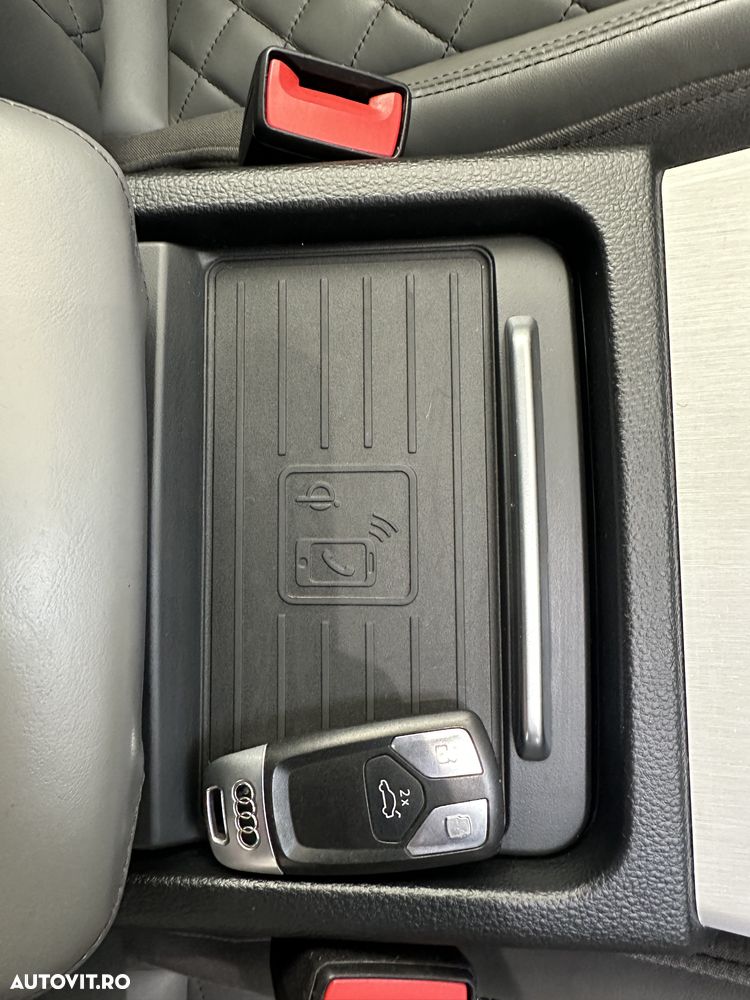 Audi Q5 40 TDI quattro S tronic S line - 32