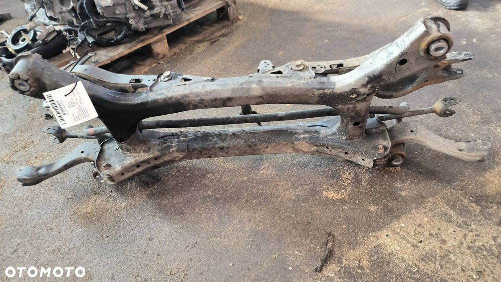 BELKA / SANKI TYŁ LEXUS ES300H - 4