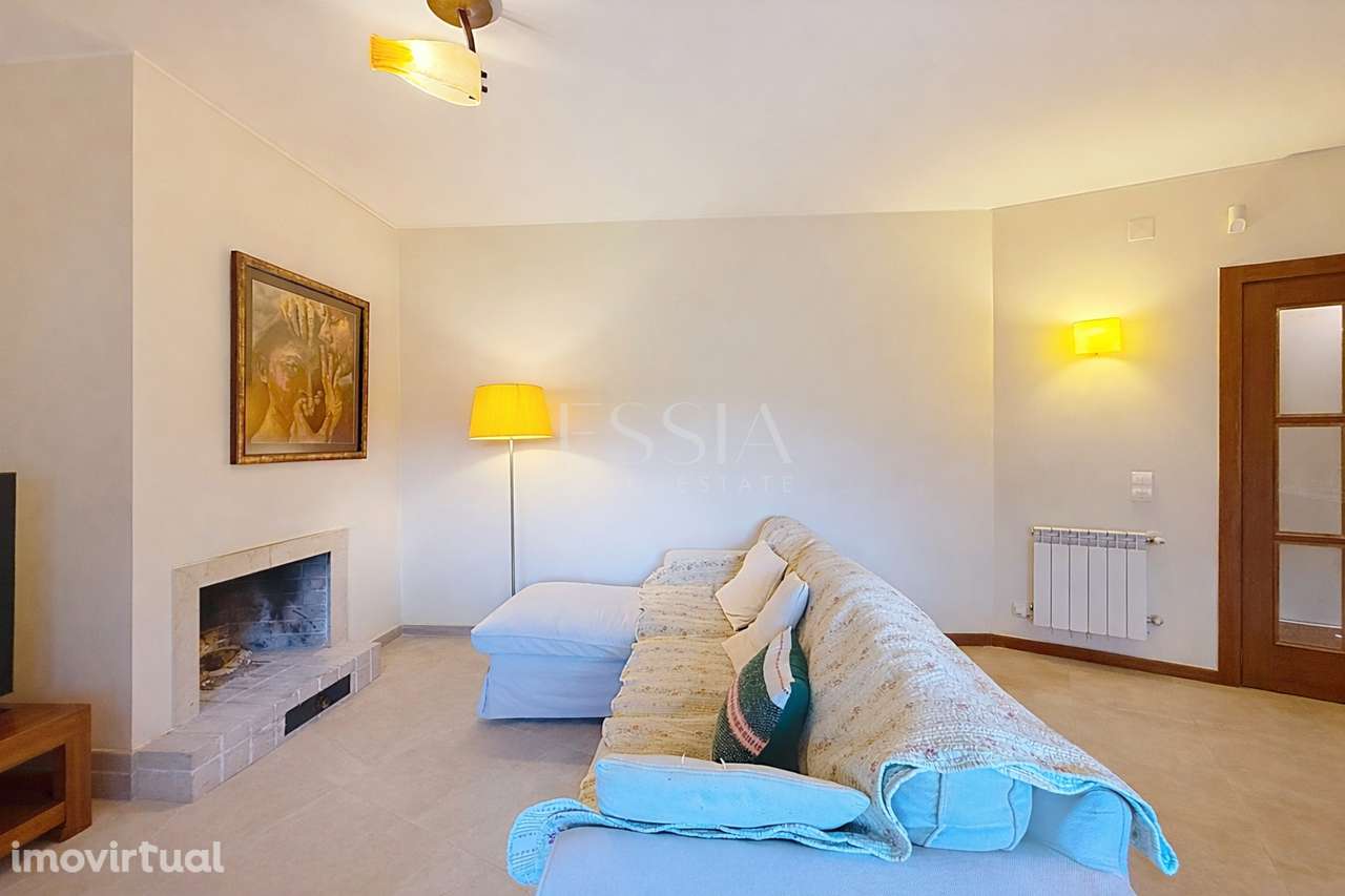 Apartamento T2 Remodelado no Arrábida Place com Garagem - Grande imagem: 3/14