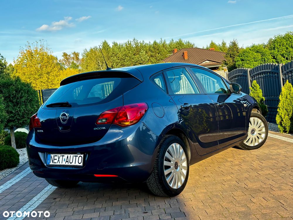 Opel Astra - 13