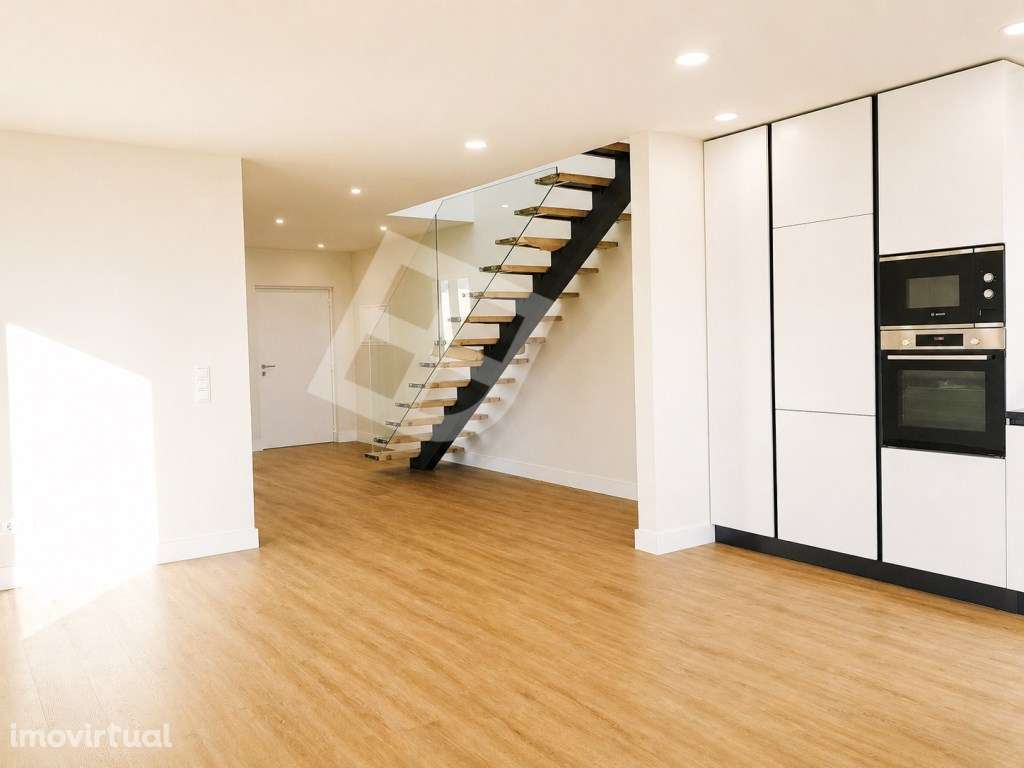 Moradia T4 c/ Anexo e Jardim - Aradas | Aveiro - Grande imagem: 2/39