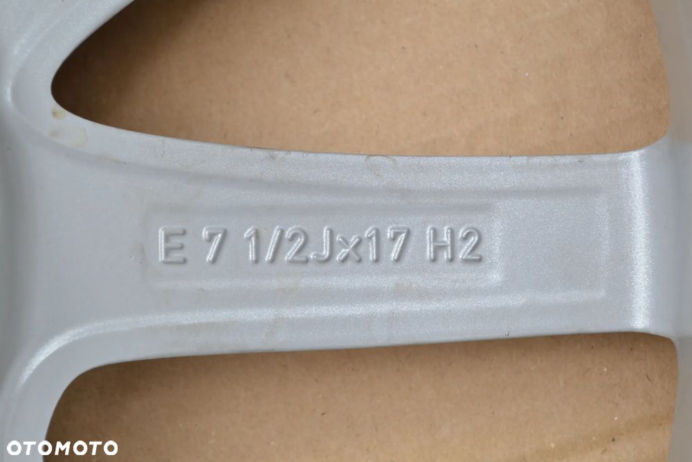 FELGI ALUMINIOWE OEM BMW F40 F70 F45 F46 F39 F48 5x112 7,5J17 ET 52 2073 - 13