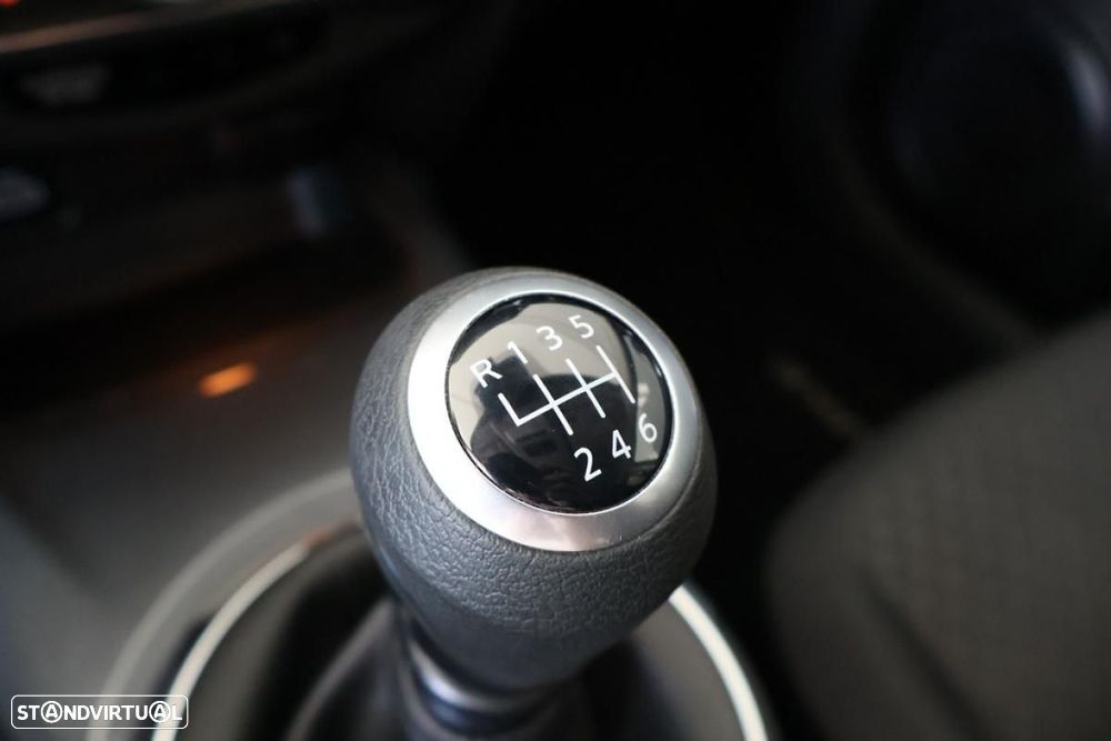 Nissan Juke 1.0 DIG-T Acenta - 22