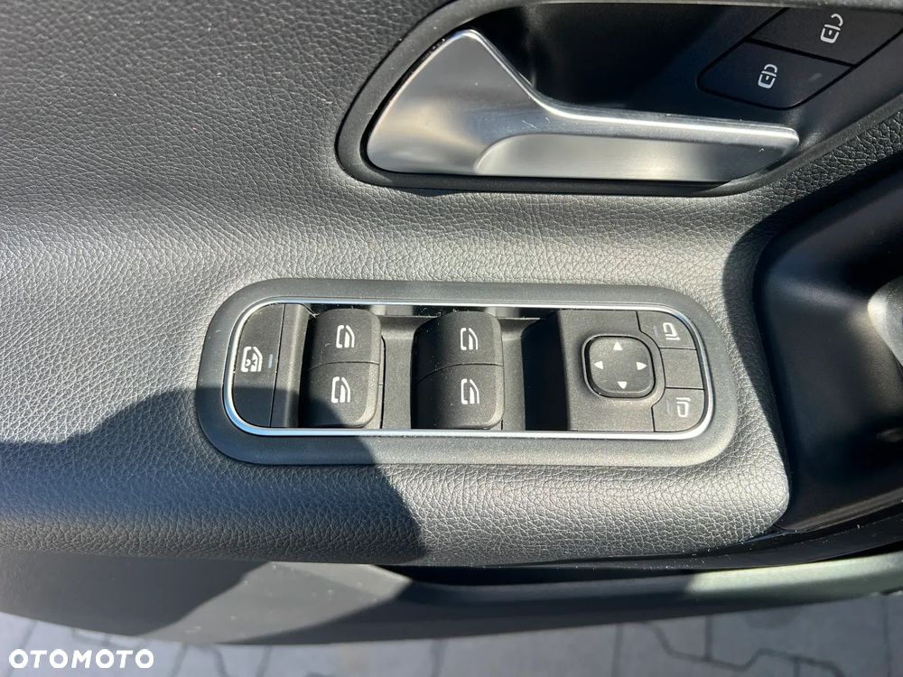 Mercedes-Benz Klasa A 160 Advanced Progressive - 16