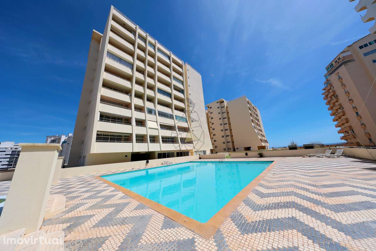 Apartamento T1 com Vista Mar na Praia da Rocha - Grande imagem: 3/47