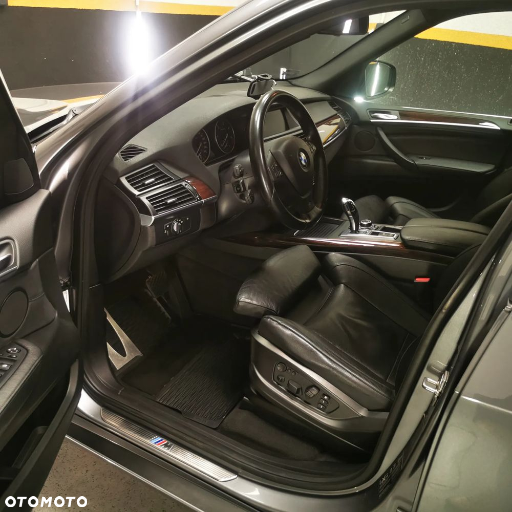 BMW X5 4.0d xDrive - 11