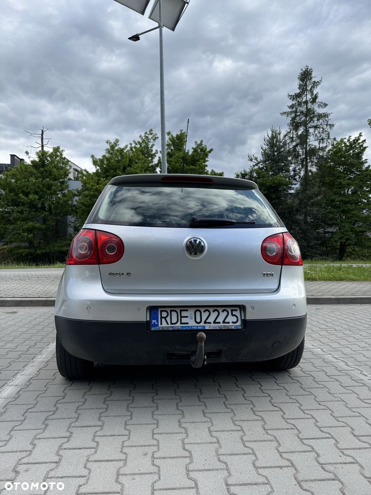 Volkswagen Golf - 3
