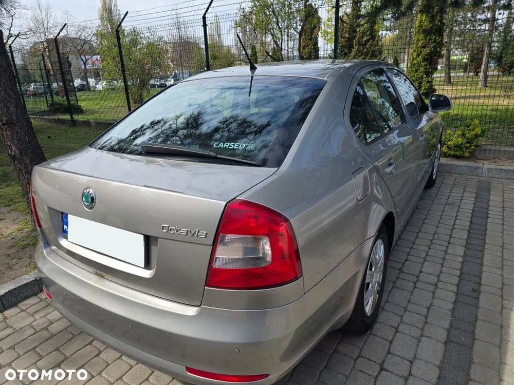 Skoda Octavia 2.0 TDI Ambiente - 3