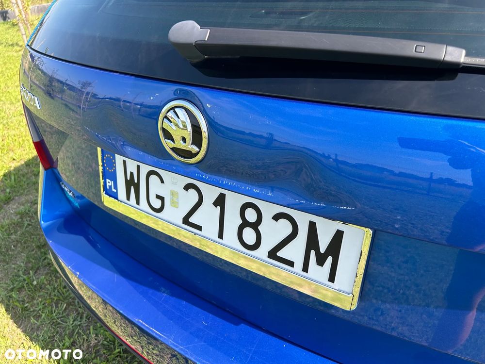 Skoda Octavia 2.0 TDI 4x4 RS Challenge DSG - 15