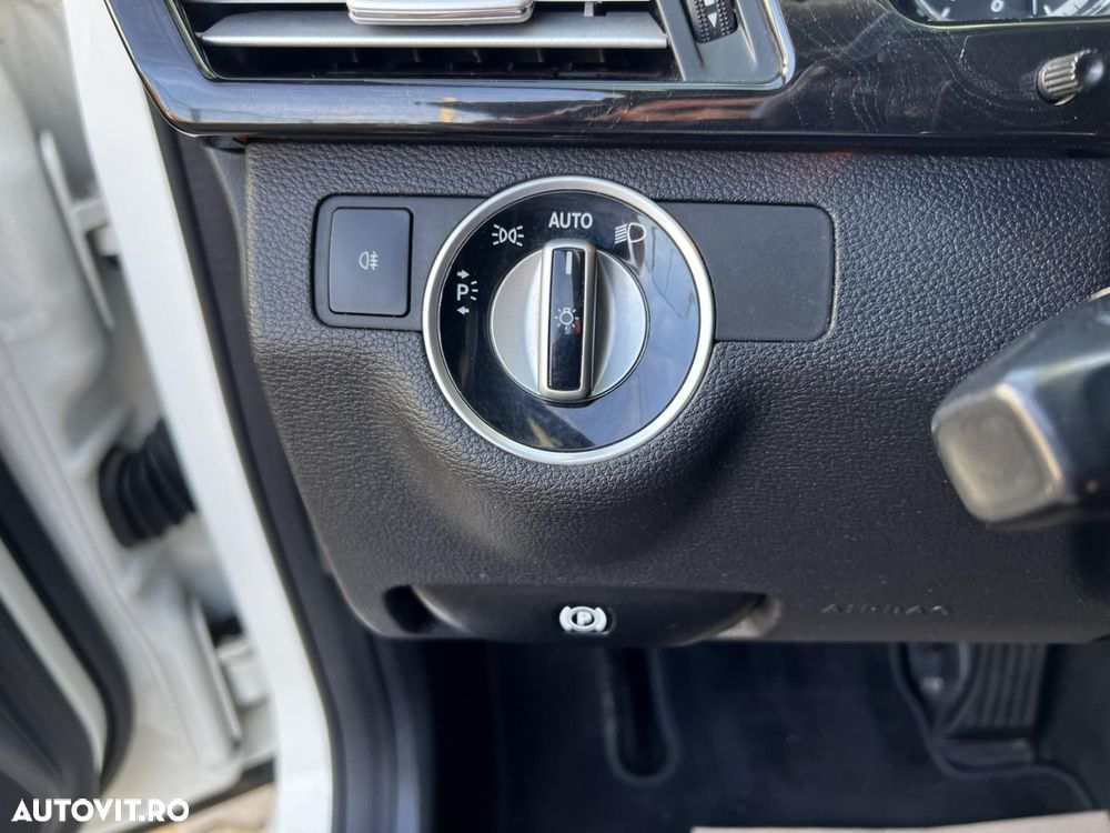 Mercedes-Benz E 250 CDI BlueEfficiency Aut. - 23