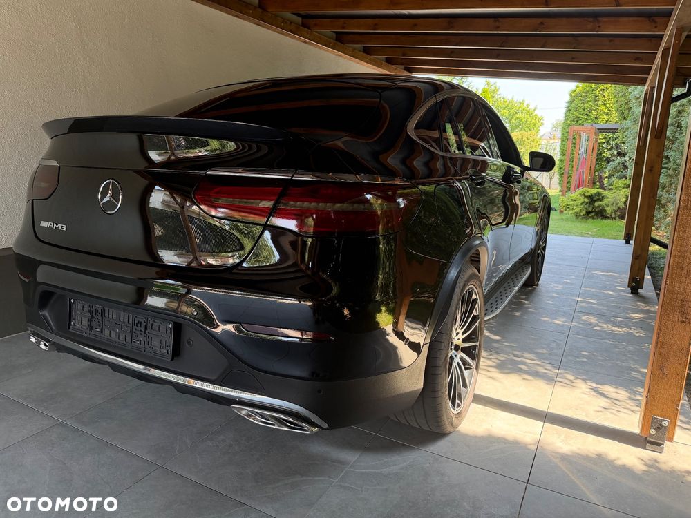 Mercedes-Benz GLC - 24