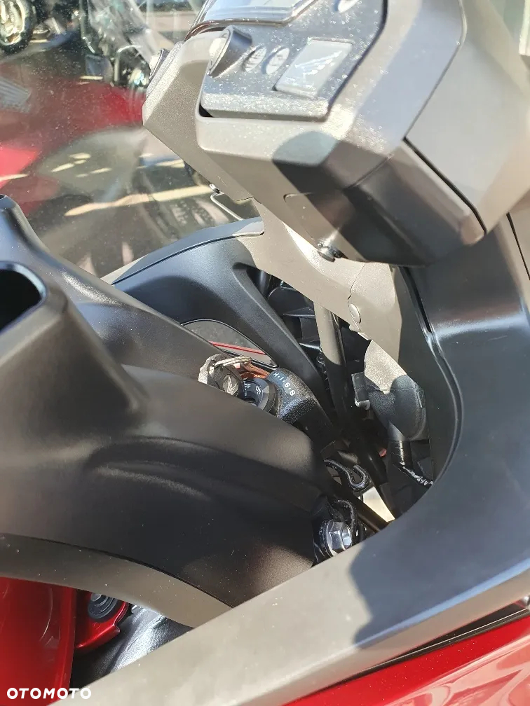 Honda VFR - 20
