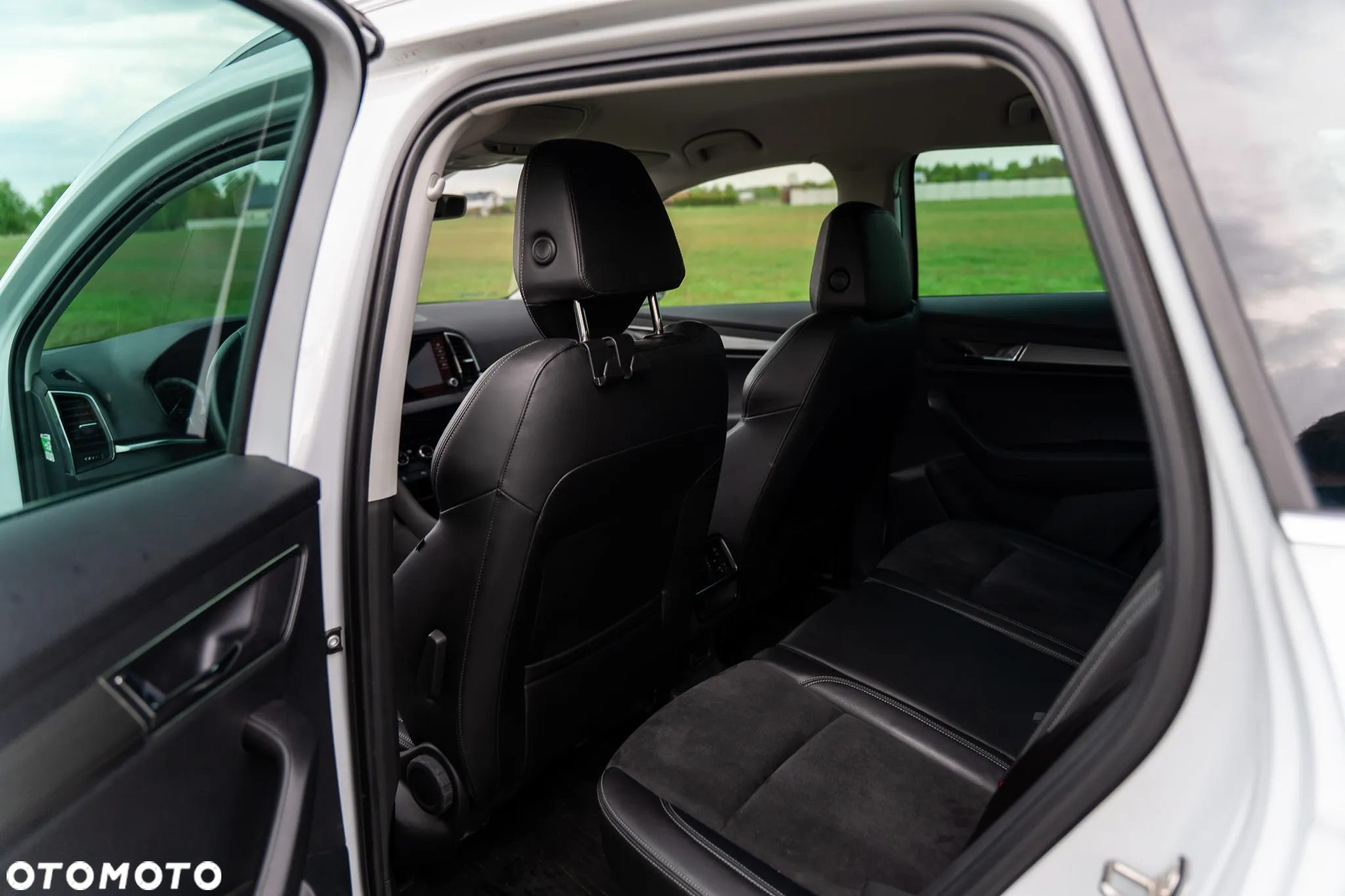 Skoda Karoq 2.0 TDI SCR 4x4 Style DSG - 11