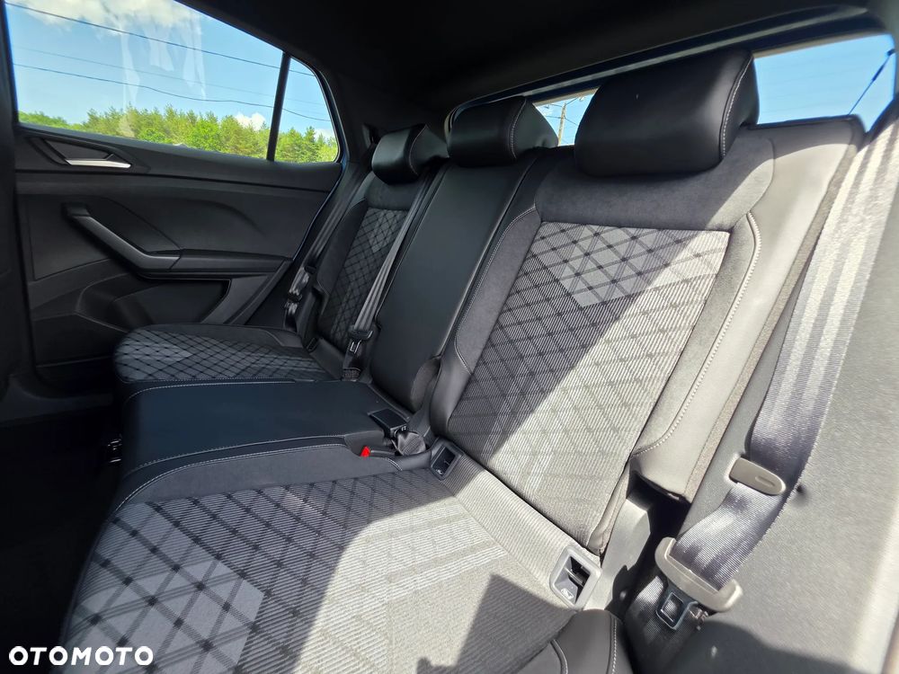 Volkswagen T-Cross 1.0 TSI R-Line Plus DSG - 24