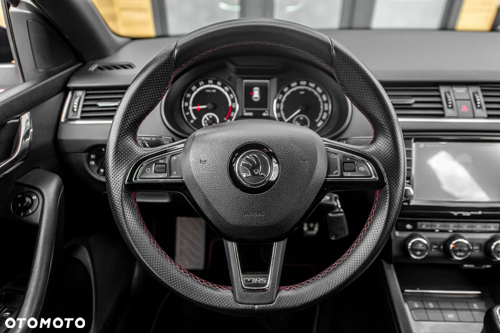 Skoda Octavia 2.0 TDI (Green tec) RS - 24
