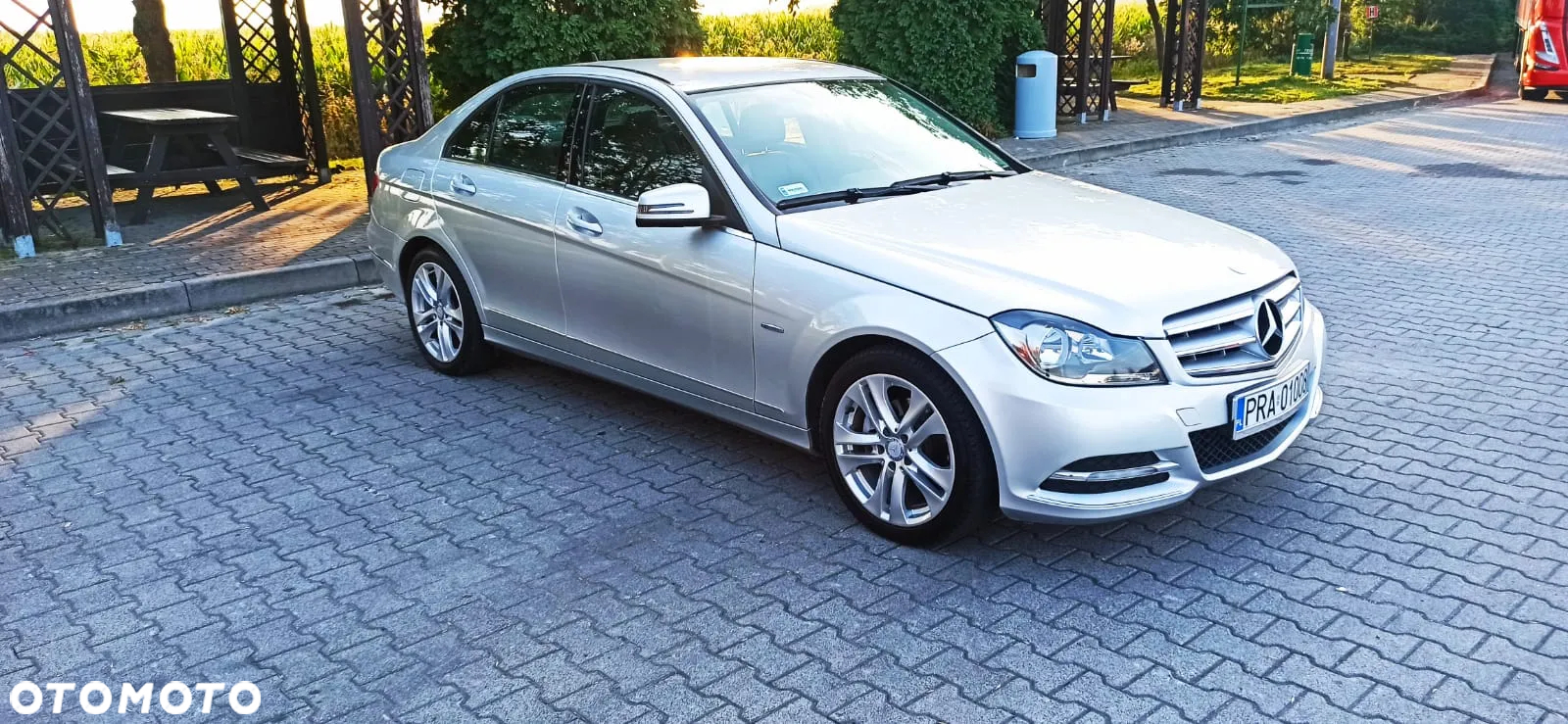 Mercedes-Benz Klasa C 180 T CDI DPF (BlueEFFICIENCY) Avantgarde - 21