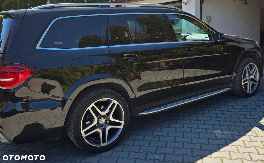 Mercedes-Benz GLS 350 d 4-Matic - 2