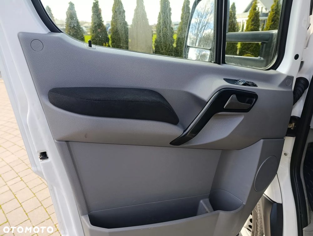 Volkswagen Crafter - 24