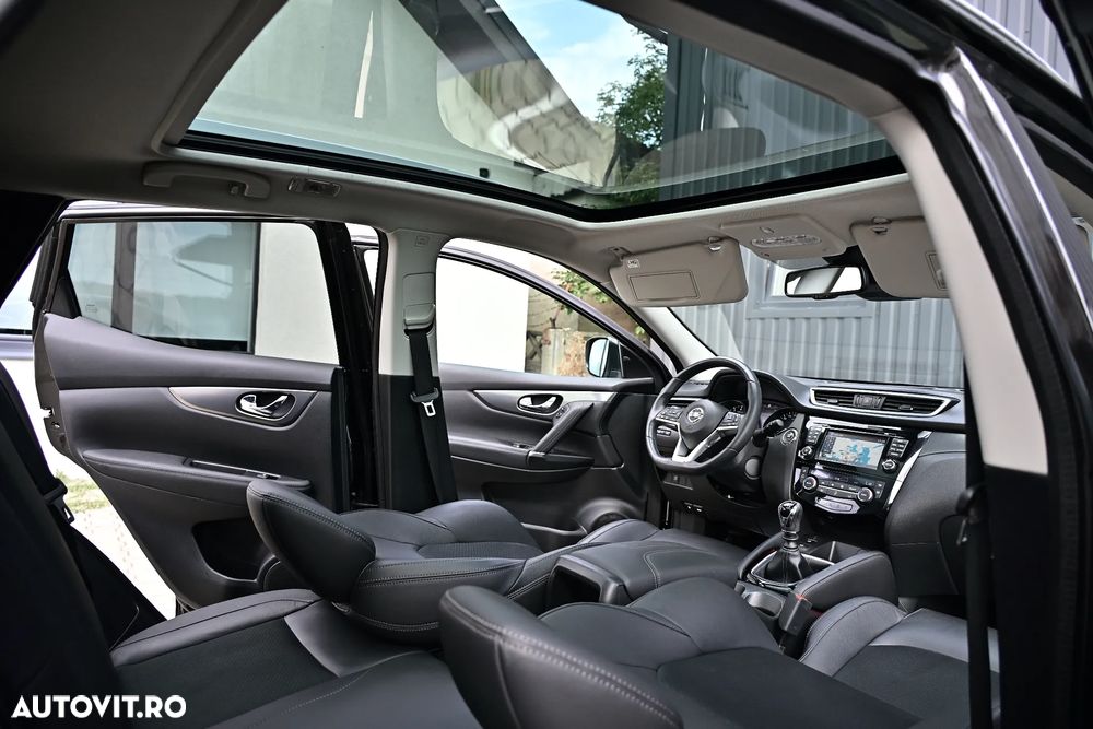 Nissan Qashqai 1.6 DIG-T TEKNA - 11