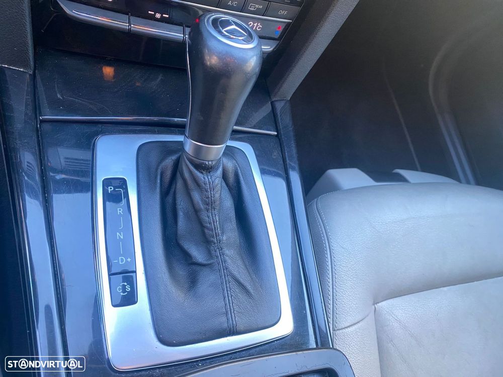 Mercedes-Benz E 250 CDi Avantgarde BE Auto. - 24