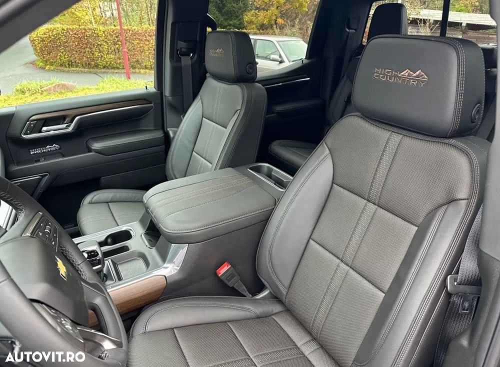 Chevrolet Silverado - 23