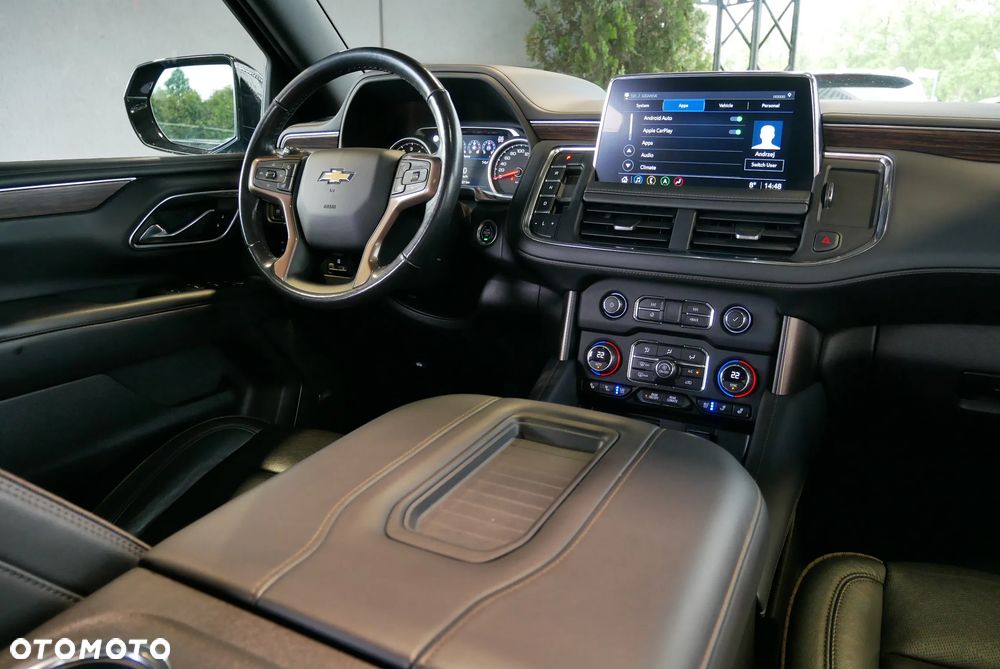 Chevrolet Suburban - 19