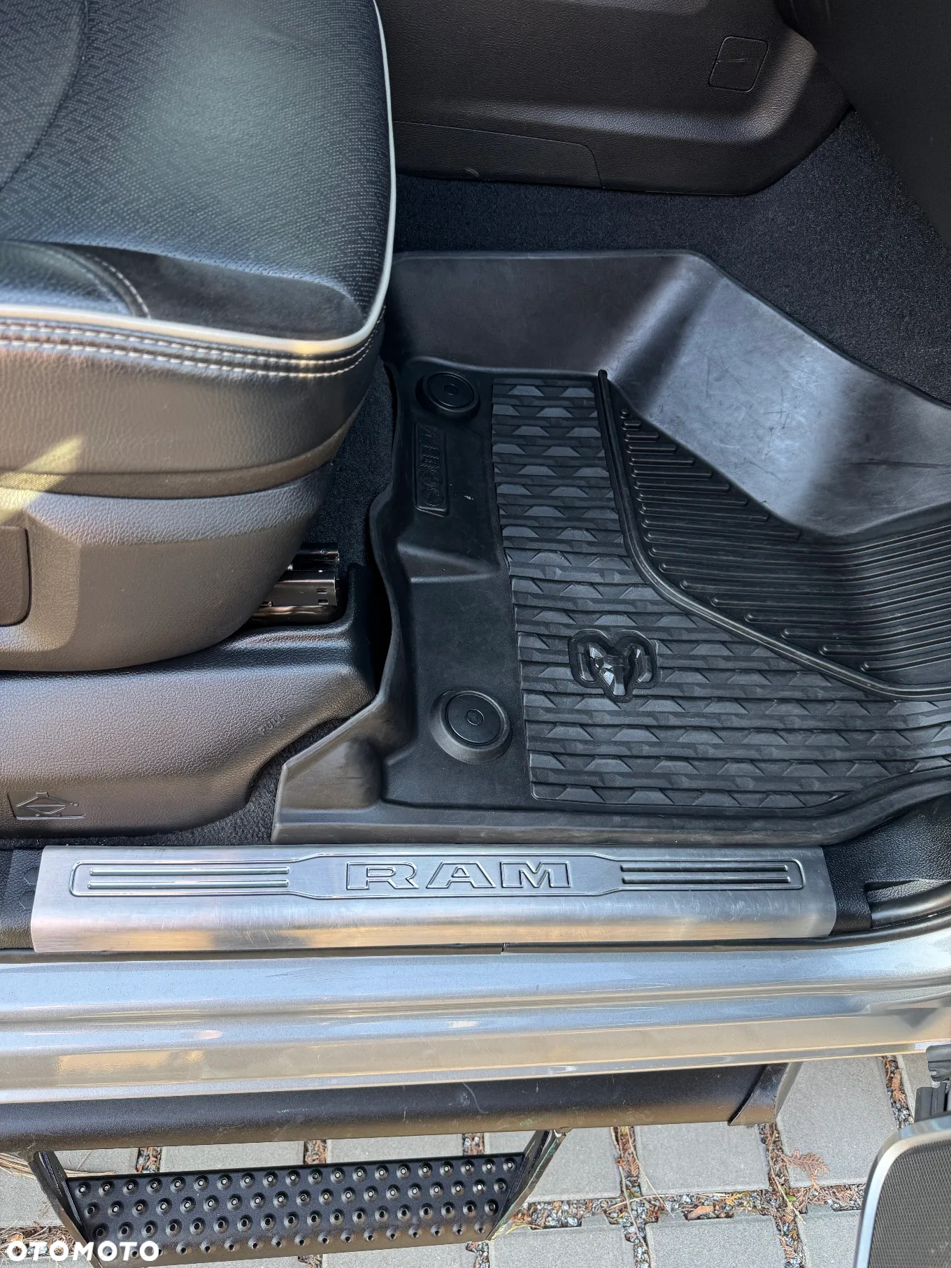 Dodge RAM 1500 5.7 4x4 - 33