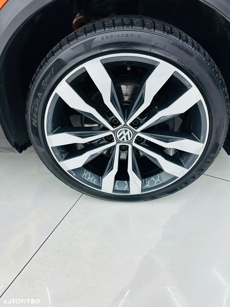 Volkswagen T-Roc 1.6 TDI SCR - 10