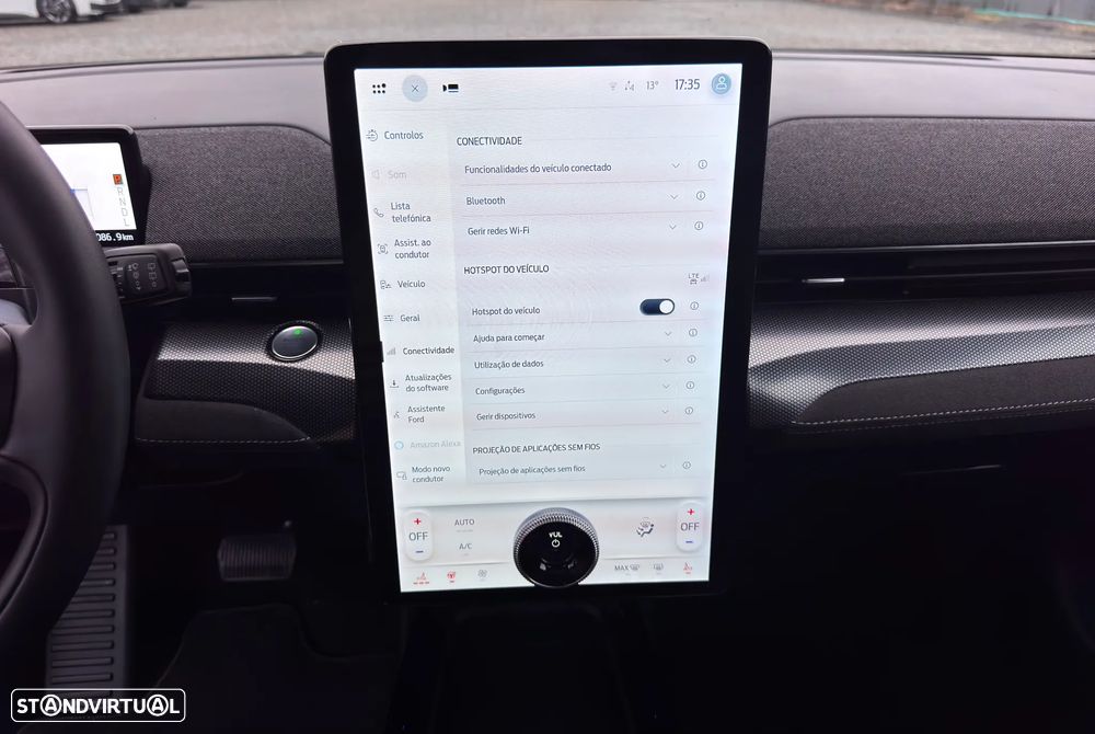 Ford Mustang Mach-E AWD GT - 33