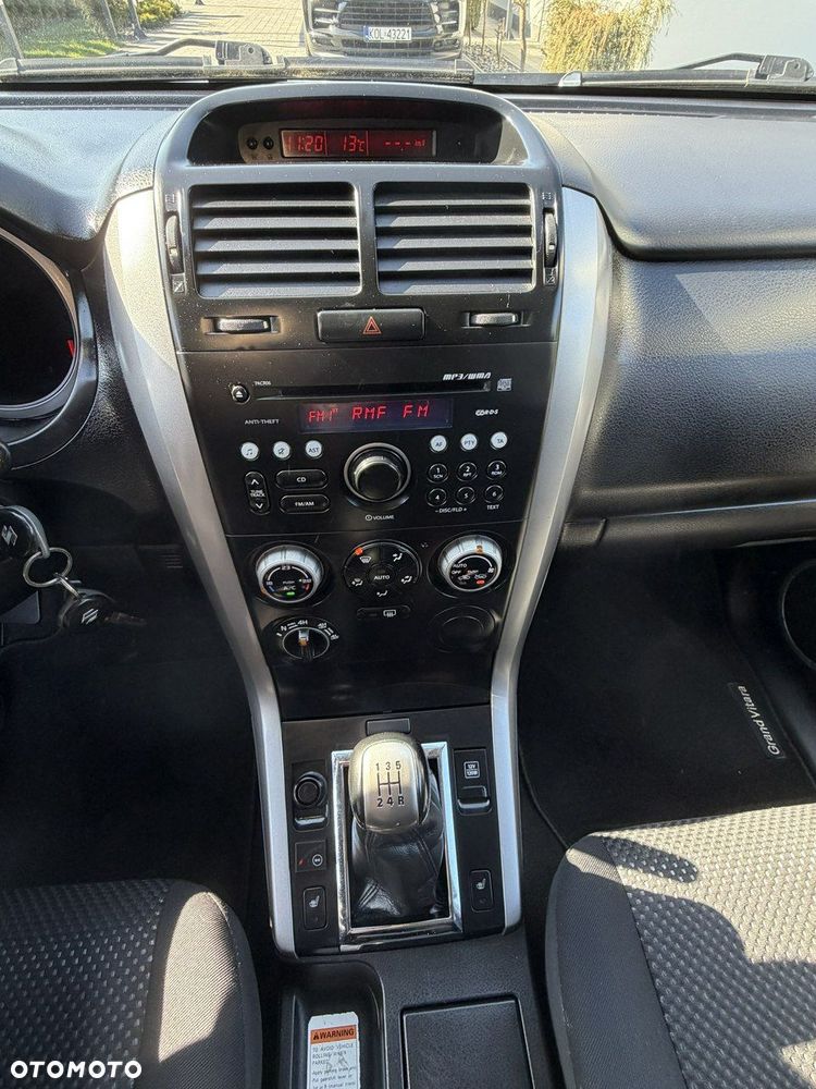 Suzuki Grand Vitara - 13