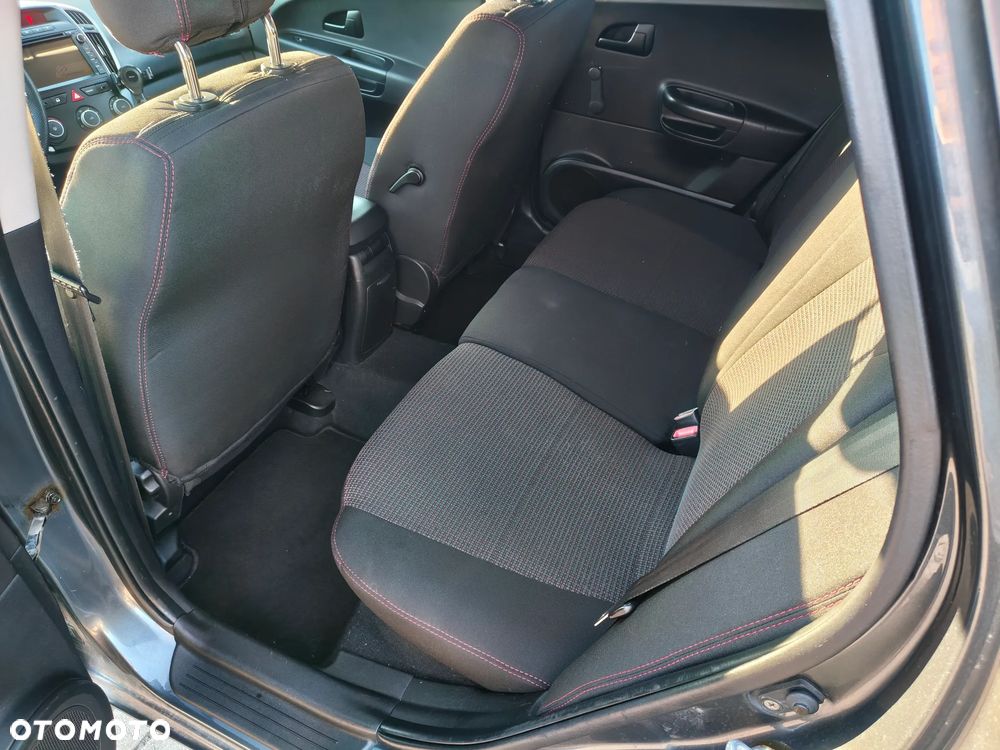 Kia Ceed 1.4 Comfort - 10