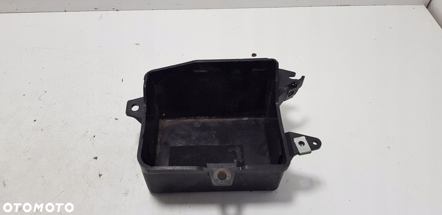 Honda XL 650 V TRANSALP 01-05 Podstawa Akumulatora - 3