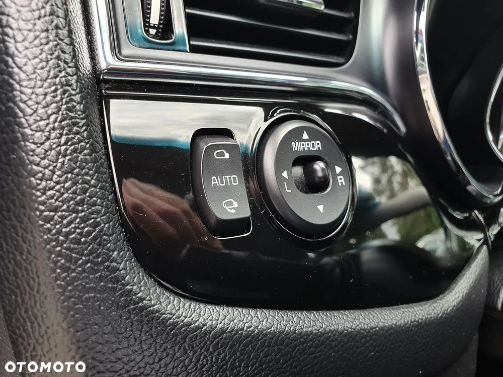 Kia Ceed 1.6 GDI L Business Line - 27
