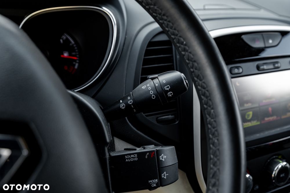 Renault Captur - 33