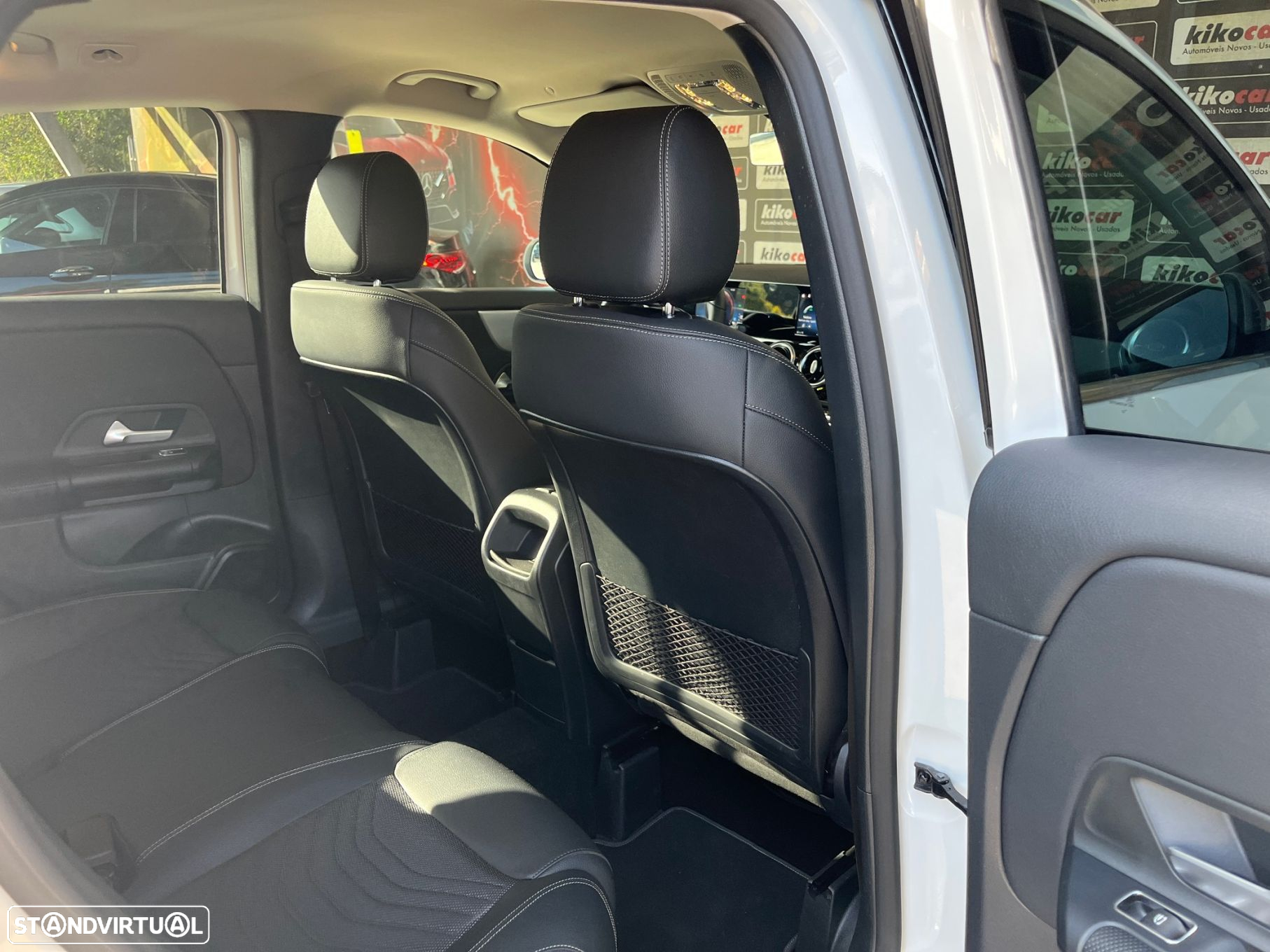Mercedes-Benz GLA 250 e Style - 54