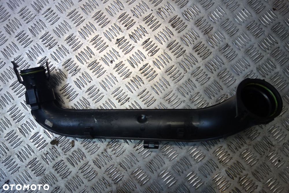 RURA POWIETRZA VW, AUDI, SEAT 04E 145673C - 1