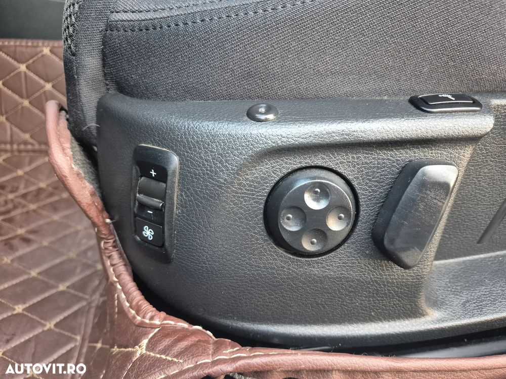 Volkswagen Passat CC 2.0 TDI DPF DSG - 19