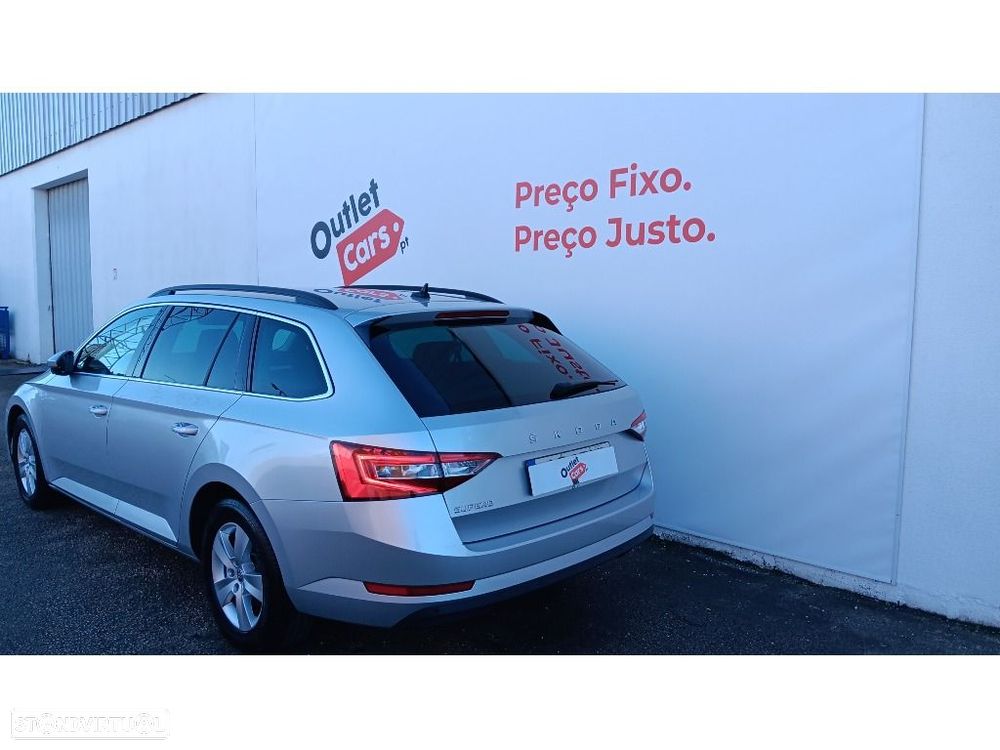 Skoda Superb Break 2.0 TDI Ambition DSG - 6