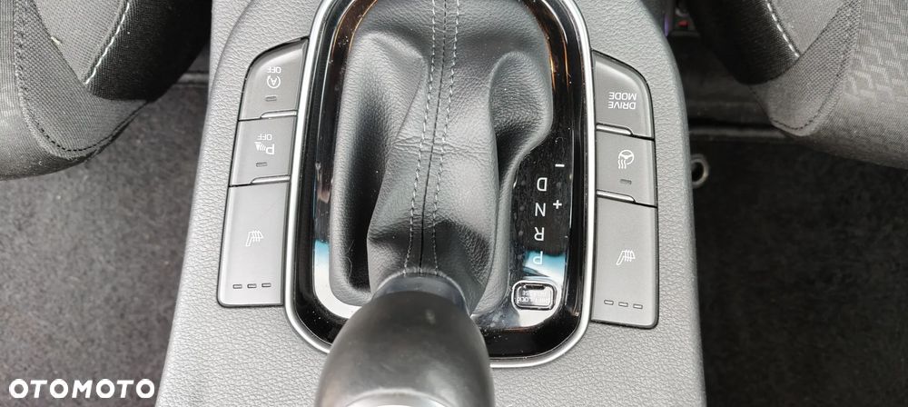 Hyundai i30 1.6 CRDI DCT Passion Plus - 18