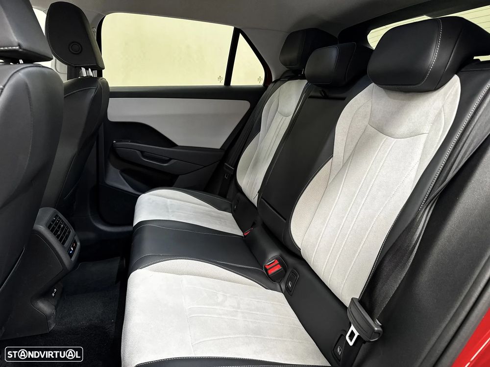 VW T-Roc 1.5 eTSI Style DSG - 9