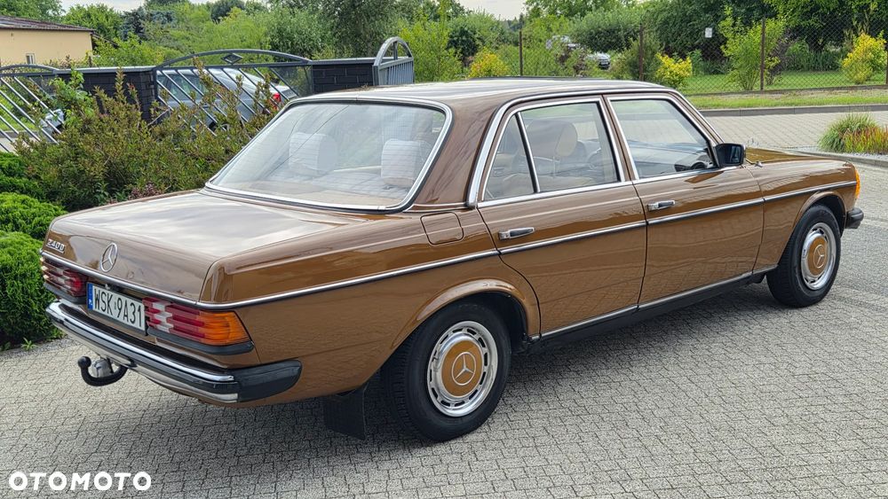 Mercedes-Benz W123 - 7