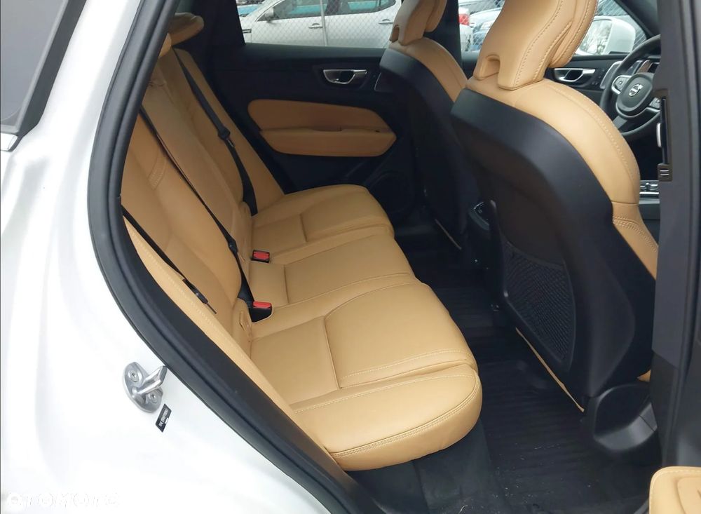Volvo XC 60 - 11