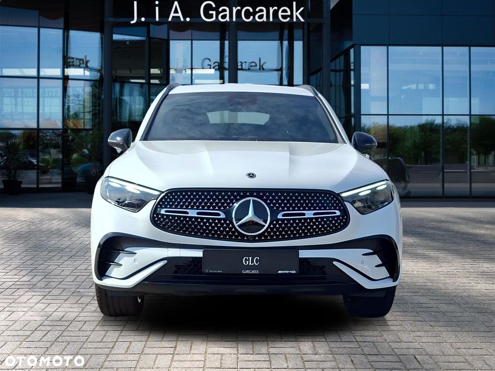Mercedes-Benz GLC - 9